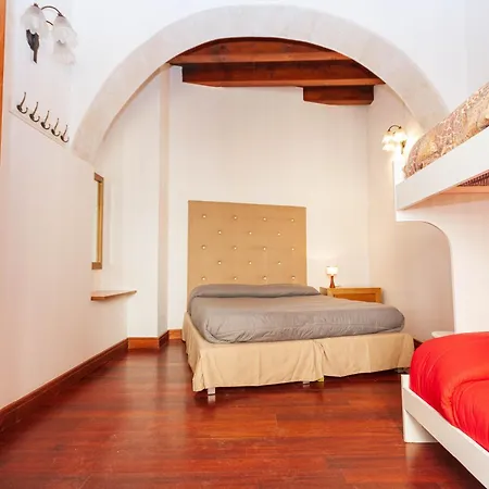 Apartament Talete Palace *