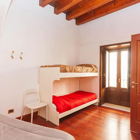 Talete Palace Apartament *